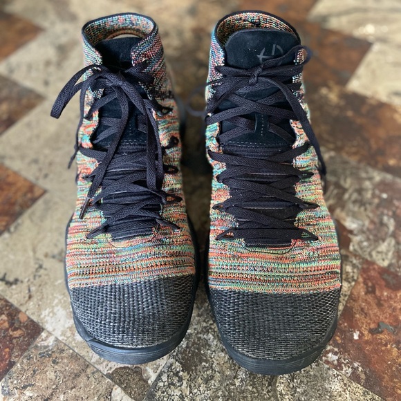 Nike Flyknit Hyperdunk 2017 - Picture 6 of 6